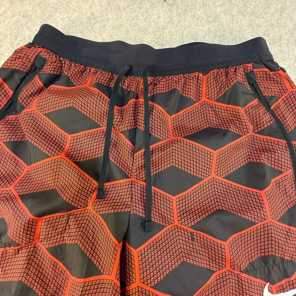 Nike Shield Mens Small Geometric 3D Cube Print Running Pants Red Black‎ Joggers